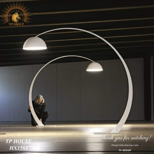 ĐÈN SÀN CẦN CÂU KÍCH THƯỚC LỚN HX1564