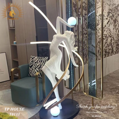 ĐÈN SÀN NGHỆ THUẬT NỮ THẦN NHẢY MÚA T0133