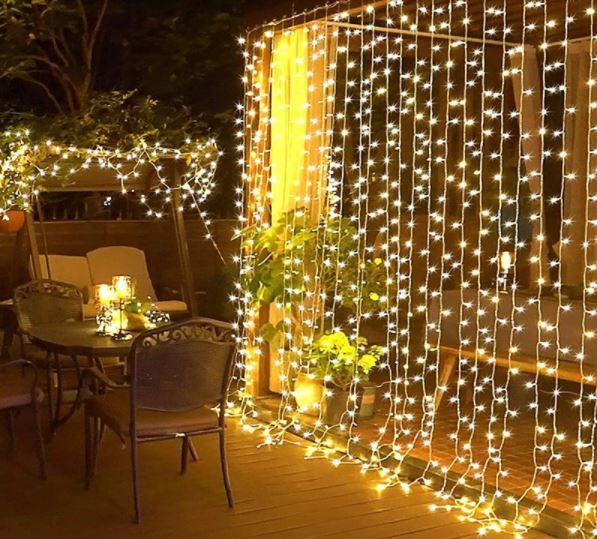 Dây LED rũ xuống trang trí