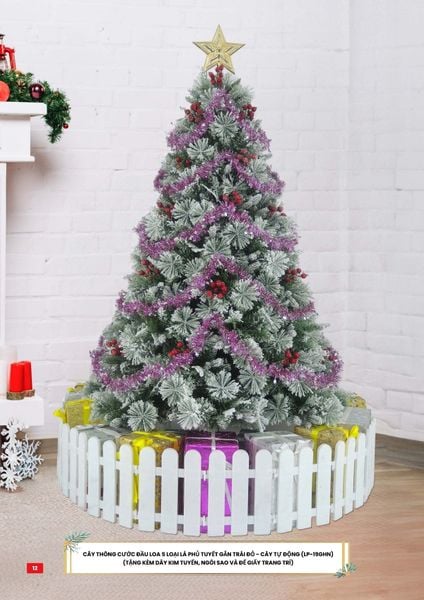 CÂY THÔNG CƯỚC  ĐẦU LOA 5 LOẠI LÁ PHỦ TUYẾT GẮN TRÁI ĐỎ - CÂY TỰ ĐỘNG