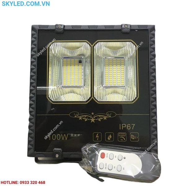 ĐÈN PHA VUÔNG KIM CƯƠNG NLMT 200W