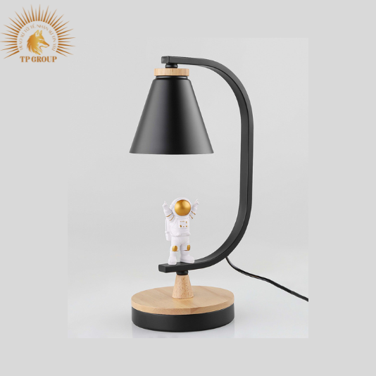 ĐÈN ĐỂ BÀN THÂN GỖ NHỎ GỌN T6734 VRGD-6743