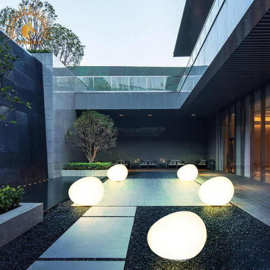 ĐÈN TRANG TRÍ BÃI CỎ CẢNH QUAN SÂN VƯỜN LC444 TP-NLMT502