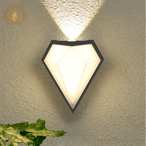 ĐÈN TƯỜNG NGOÀI TRỜI KIM CƯƠNG VIRGO L537 VRG-67121