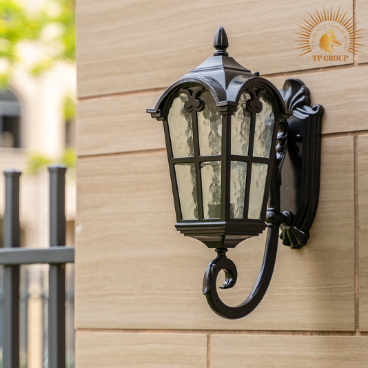 ĐÈN TƯỜNG TRANG TRÍ NGOÀI TRỜI S381 VRG-SH381