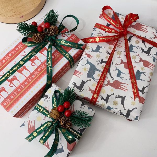 Nhánh Thông Nhân Tạo Trang Trí Noel