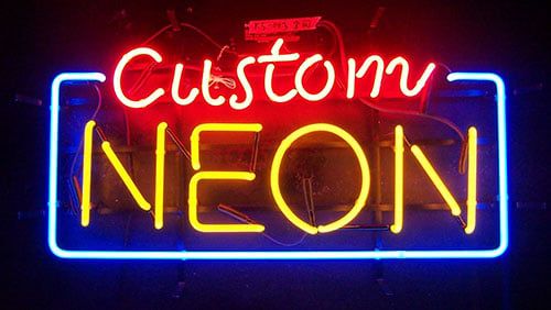 Xu hướng sử dụng đèn led neon uốn chữ trong thiết kế nội thất và quảng cáo