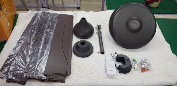 Quạt trần 5 cánh nhựa Sinwa SL43 điều khiển bằng remote