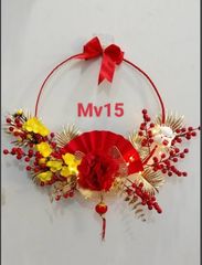 VÒNG HOA TẾT ĐÀO ĐÔNG VÀ QUẠT MAY MẮN