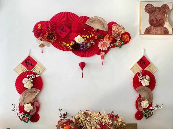 QUẠT GIẤY TRANG TRÍ TẾT