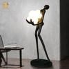 Đèn sàn dáng người ấn tượng ZH.HMLDD017 (đặt hàng từ 10- 15 ngày)