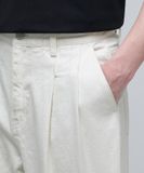  Quần jeans MUSINSA TWO TUCK WIDE MMBNP103 