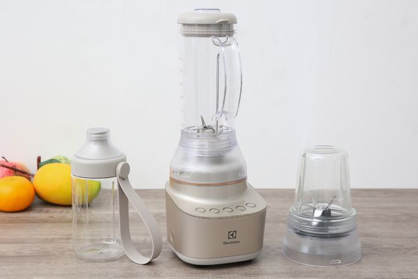 E7CB1-86SM - Máy Xay Sinh Tố Đa Năng Electrolux - Nấu Nhạt