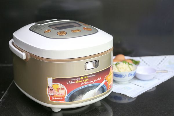 KS-TH18-GL - Nồi Cơm Điện Tử Sharp 1.8 Lít - Nâu Nhạt