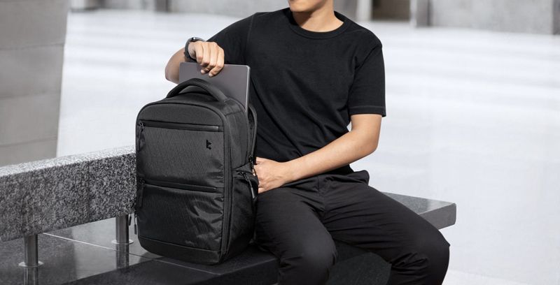  BA LÔ TOMTOC (USA) X-PAC TECHPACK BLACK 20 lít - H73E1D1 (Đen) 