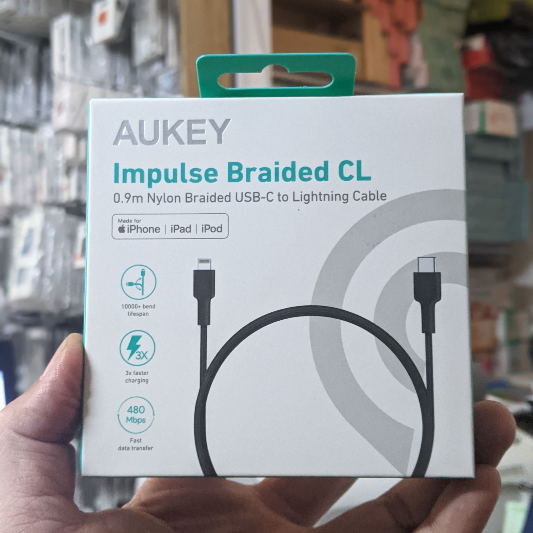  Cáp USB-C To Lightning AUKEY 0.9m MFi - CB-CL3 