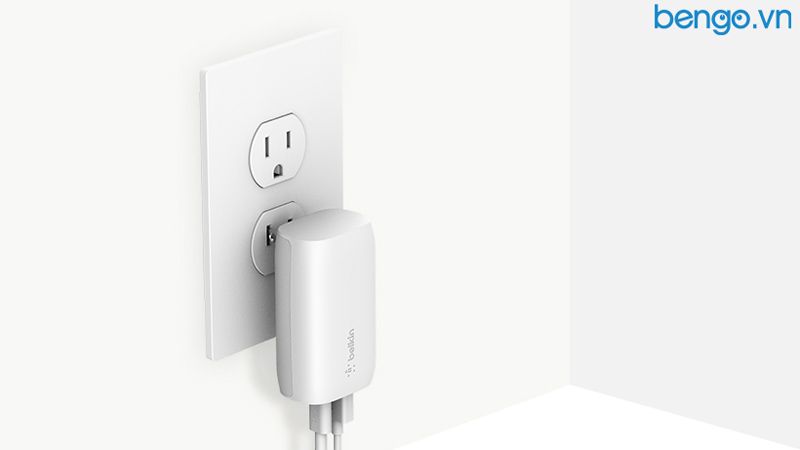  Sạc Nhanh Belkin 32W USB-C PD 20W + USB-A 12W - WCB004dqWH 