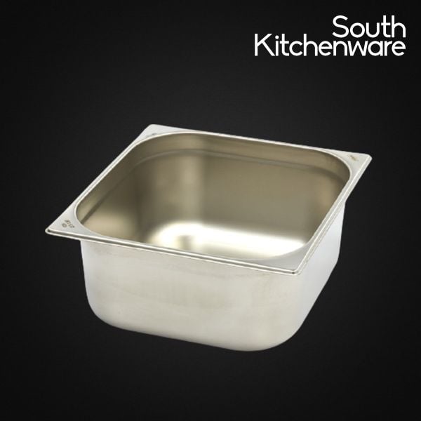 <p>Thương Hiệu: Yufeh&nbsp;</p><p>Kích Thước: 327x353x150mm&nbsp;</p><p>Dày 0.7mm, Inox 201&nbsp;</p><p>Trọng lượng: 1kg&nbsp;</p><p>Khay được dùng đựng thực phẩm, đồ ăn chế biến trong khách sạn, tiệc