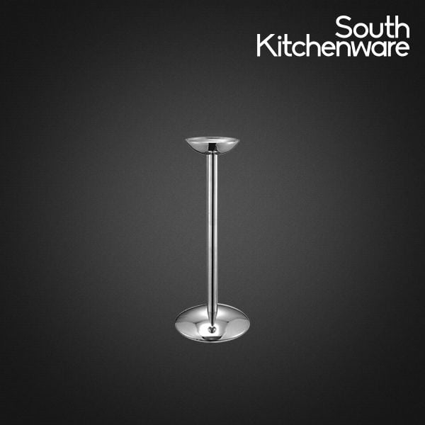 <p>Thương hiệu: Trống
&nbsp;</p><p>Kích Thước: 19x73
&nbsp;</p><p>Chất Liệu: inox
&nbsp;</p><p>Trọng Lượng: 5kg&nbsp;</p><p>Chân rượu được thiết kế bằng chất liệu inox cáo cấp dùng để xô đá khi ngâm r