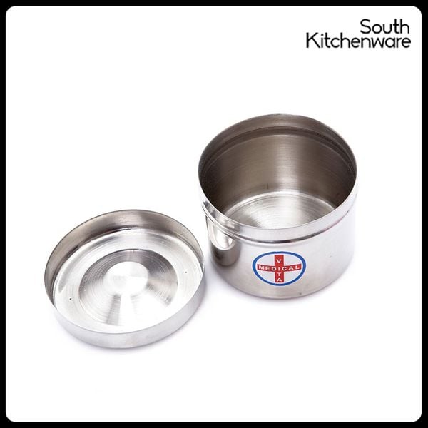 Thương Hiệu: 
Kích Thước: 9x7
Chất Liệu: inox
Trọng Lượng: 100gr


Hộp khuôn mẫu được làm bằng chất liệu inox, dùng đựng bông gòn tẩm cồn để sát trùng trước khi tiêm truyền hoặc sát trùng dụng cụ. Sản