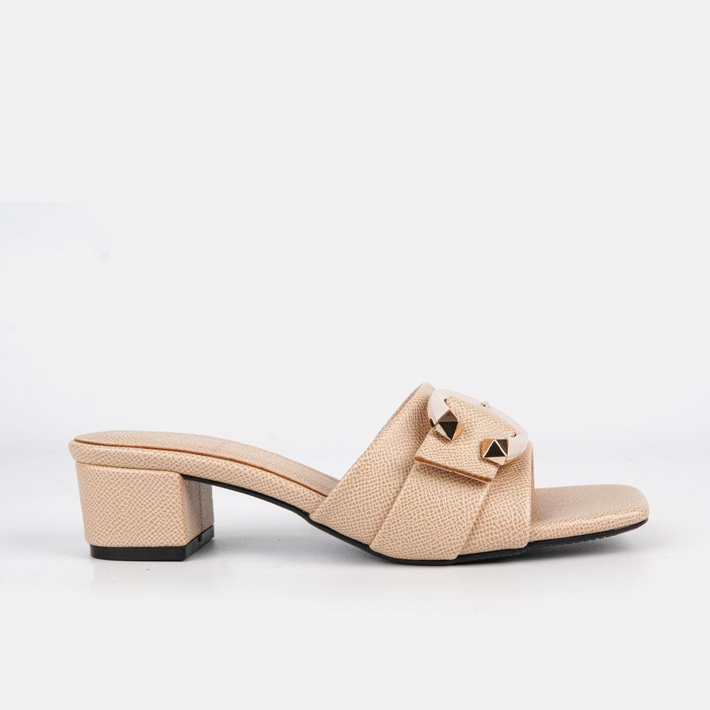 Guốc nữ gắn khoá trang trí, đế cao 4cm - C57.ED022