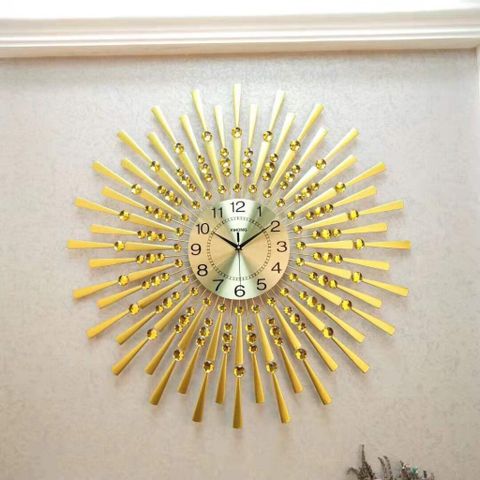 Đồng hồ trang trí nghệ thuật Mặt trời YH1912