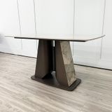 Bàn ăn mặt đá Arthur (không gồm ghế)