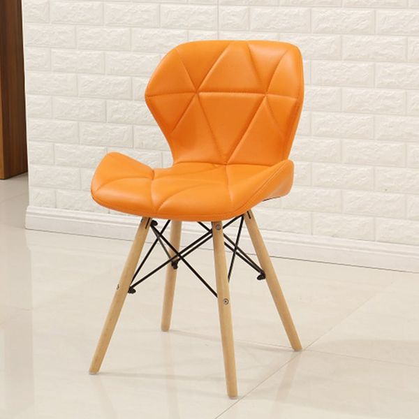 Ghế da tam giác chân gỗ DPA12