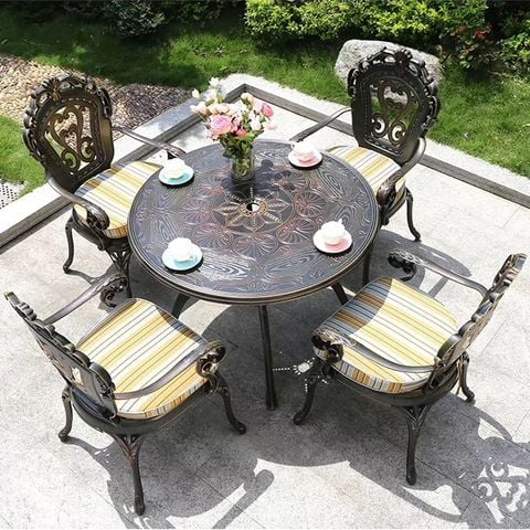 Bàn sân vườn E3 (không gồm ghế)