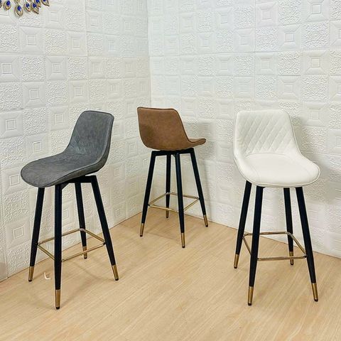 Ghế bar da nệm chân sắt DPE27A