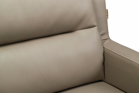 SOFA DA NELLY