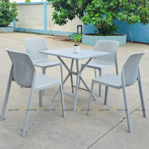 Bàn cafe nhựa vuông M05