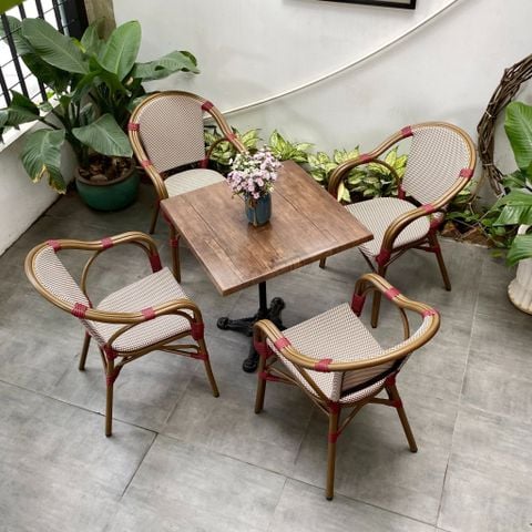 bàn ghế cafe ngoài trời luxvie