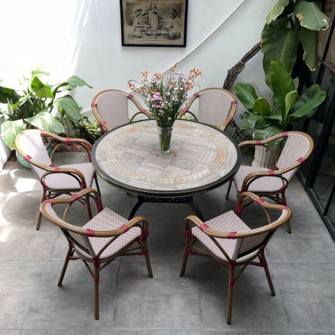 bàn ghế sân vườn