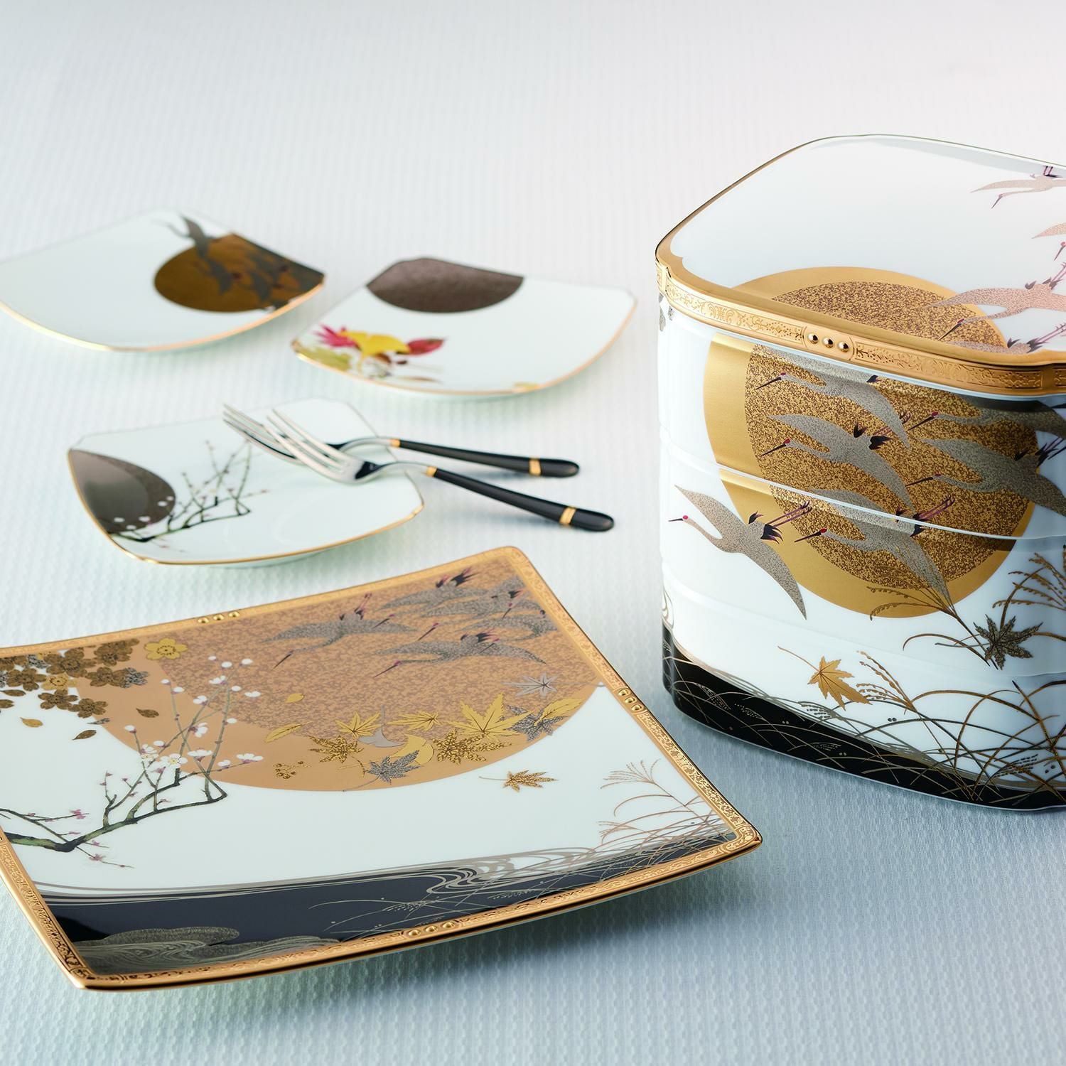  Jubako 3 tầng sứ xương Nhật Bản cao cấp | Shikisai Rondo 1690-8J - Y2154 