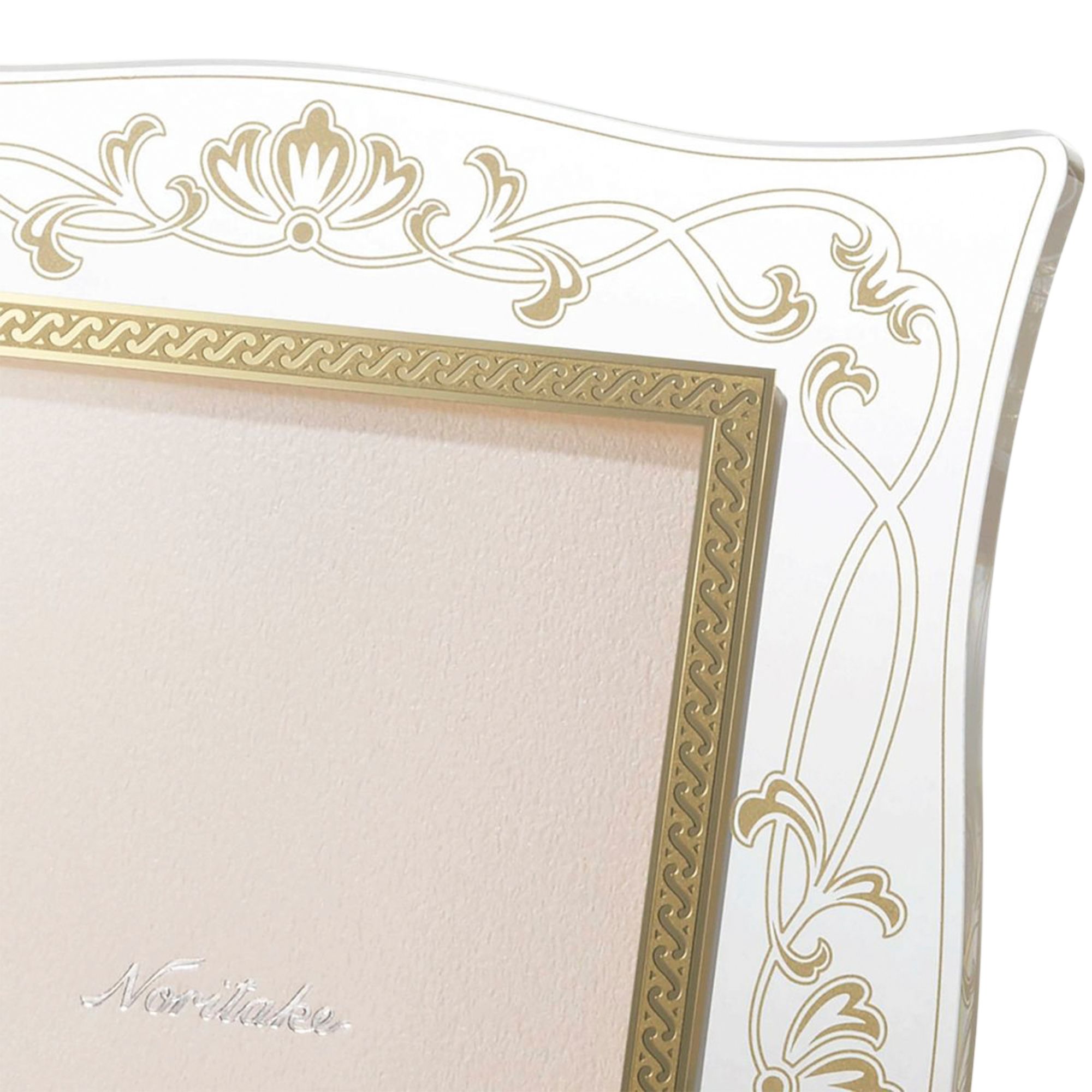  Khung ảnh để bàn Vàng Maison Coll Hampshire Gold (chiều dài 19,6cm, chiều rộng 15,7cm) | Maison Coll MC03 - AC-PH 