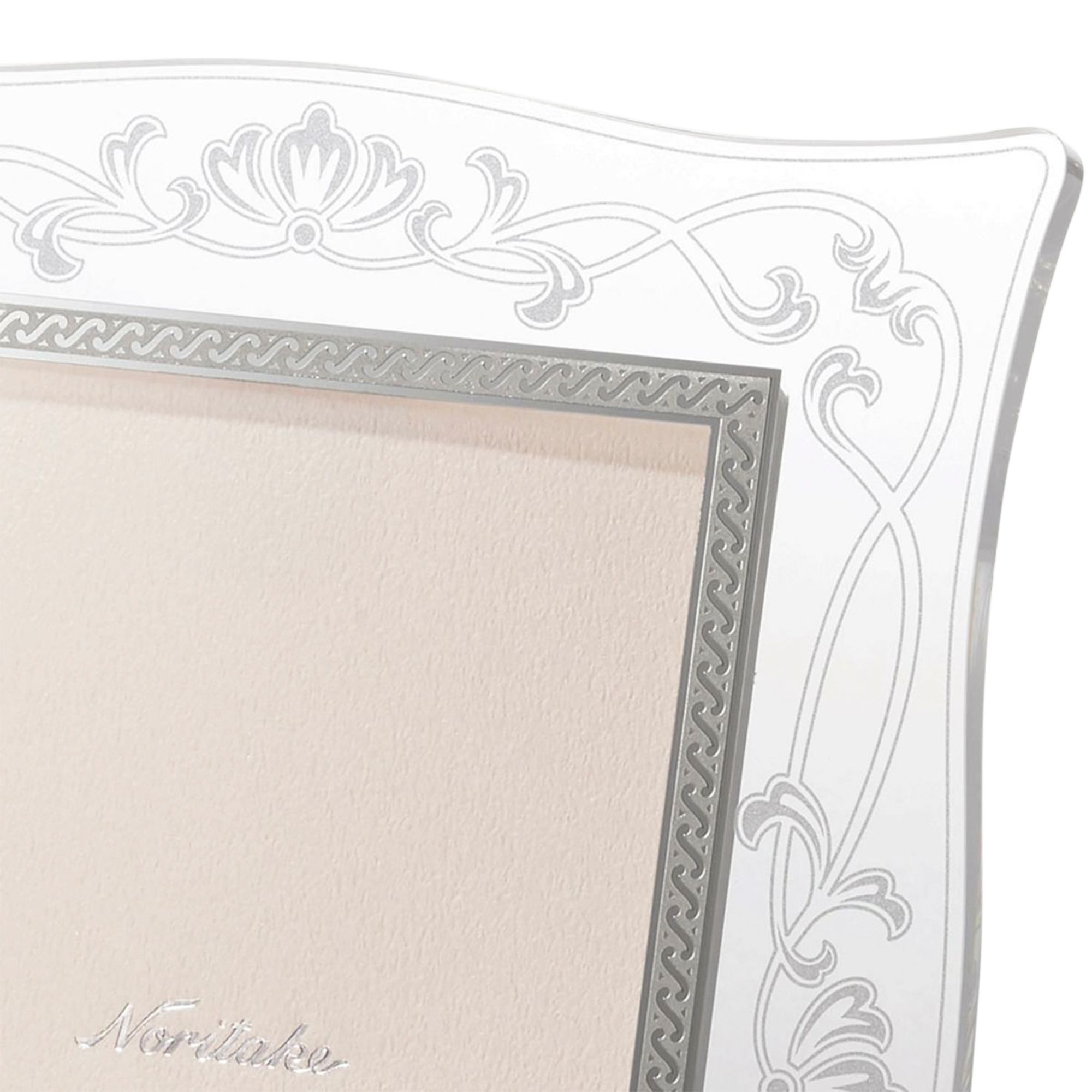  Khung ảnh để bàn Bạch kim Maison Coll Hampshire Platinum (chiều dài 19cm, chiều rộng 15cm) | Maison Coll MC04 - AC-PH 