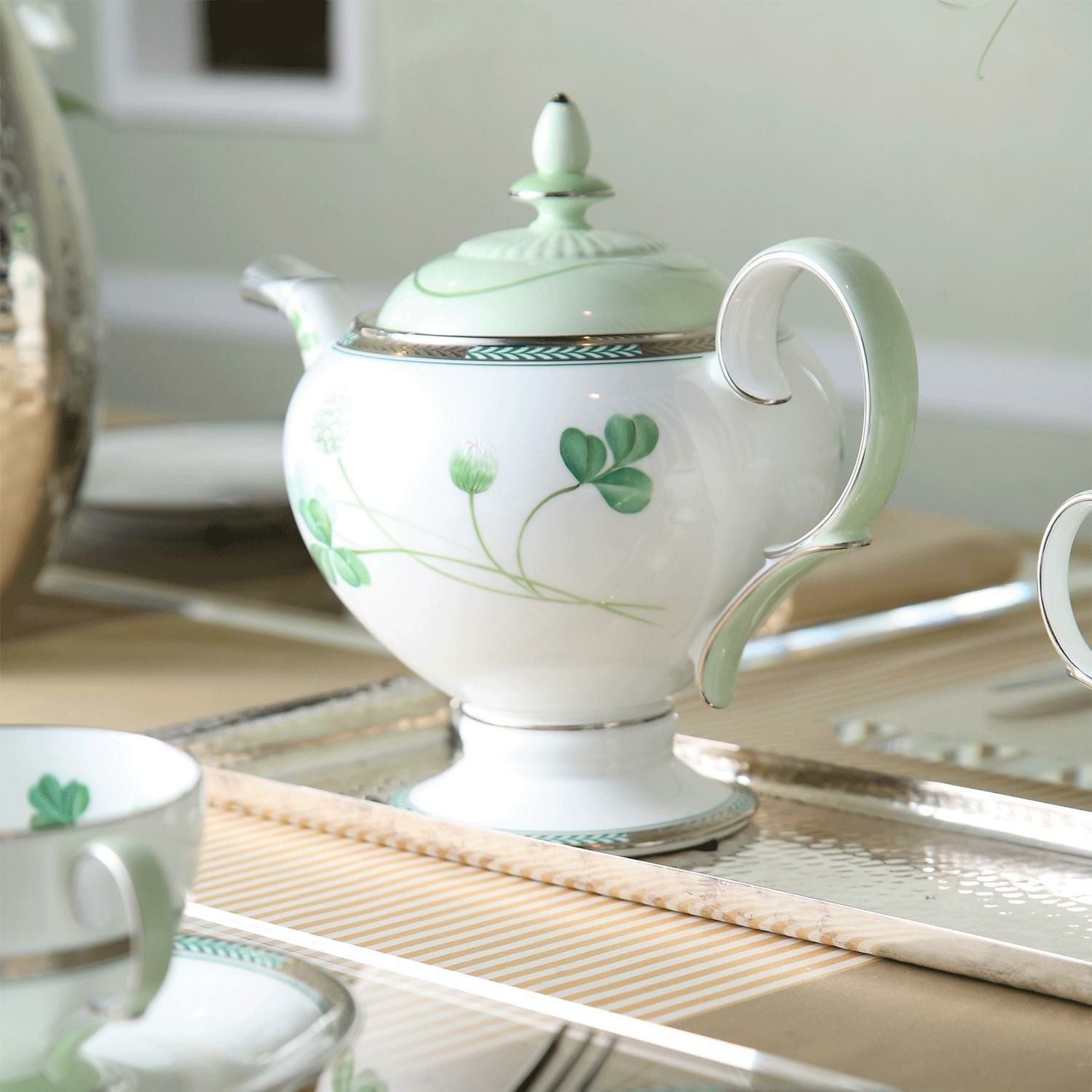  Bộ ấm chén uống trà (Đặc biệt: vẽ tay) 15 món cỏ ba lá sứ xương Nhật Bản cao cấp | White Clover T790 - T17 