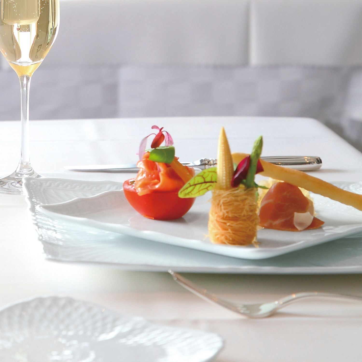  Đĩa vuông cỡ lớn cạnh dài 26,9cm sứ trắng cao cấp | Cher Blanc 1655L - 94834 