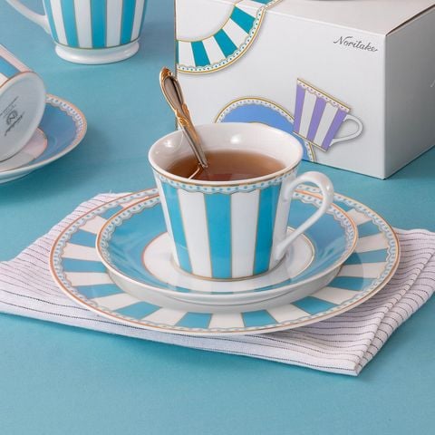  Bộ ấm chén uống trà (ấm 630ml, chén 250ml) 13 món sứ trắng (xanh dương pastel) | CRNIVL Light Blue M-253L - T014M 