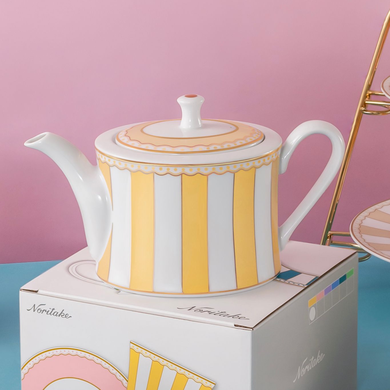  Bộ ấm chén uống trà (ấm 630ml, chén 250ml) 13 món sứ trắng (vàng pastel) | CRNIVL Yellow M-250L - T014M 