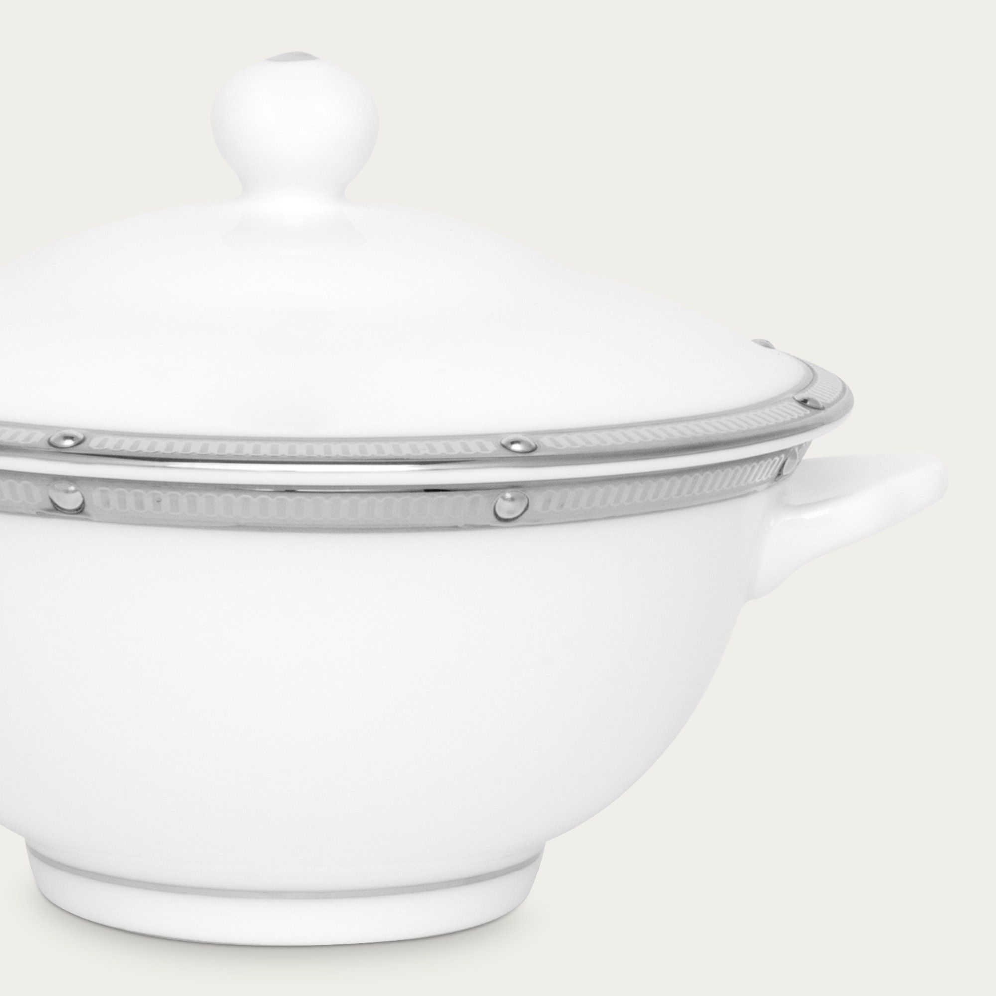  Bát (chén) dung tích 290ml ăn súp, yến có quai cầm kèm nắp đậy sứ xương | Rochelle Platinum 4795L - T501697 