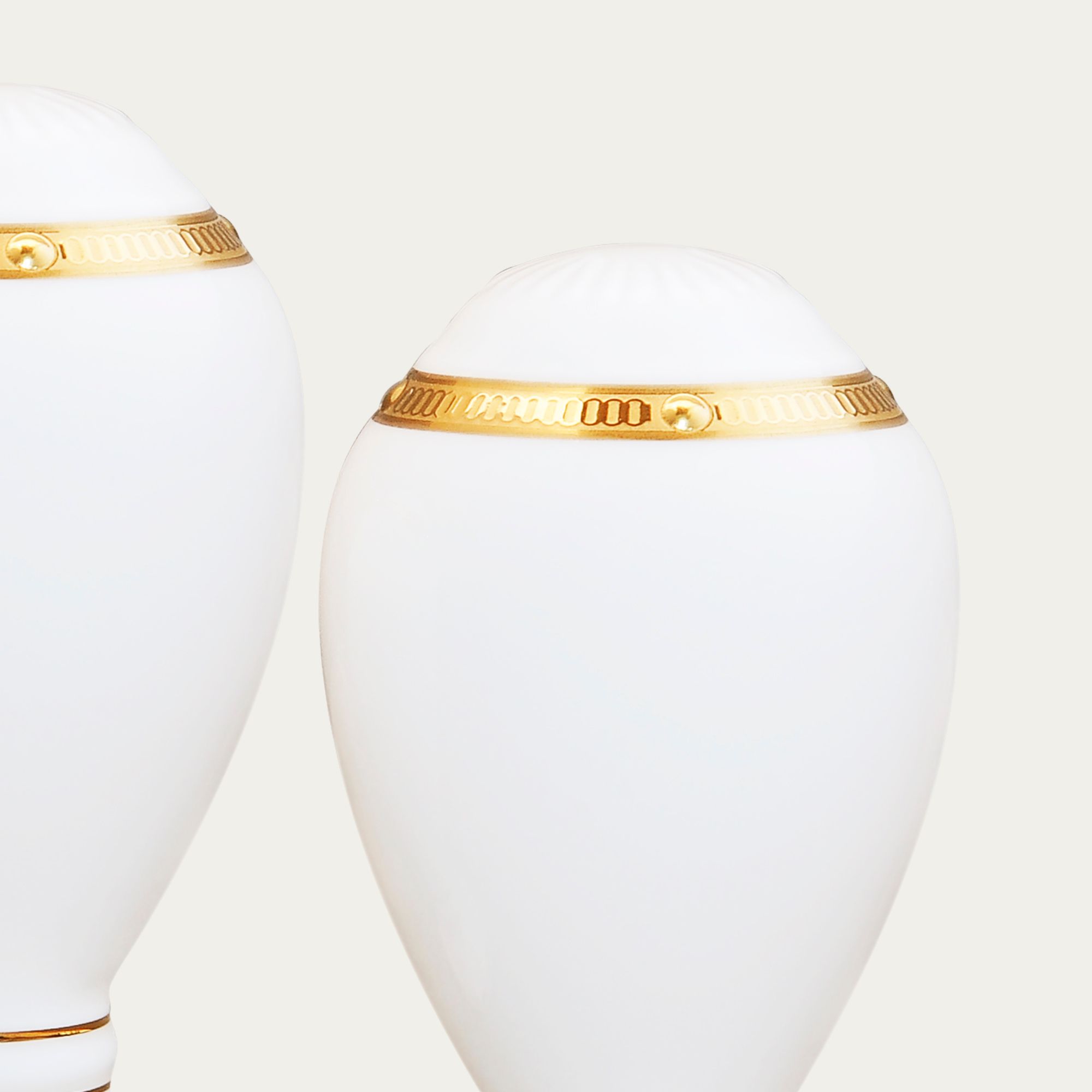  Bộ lọ đựng tiêu (2 lỗ) và muối (4 lỗ) cao 9,7cm sứ xương | Rochelle Gold 4796L - 507710A 