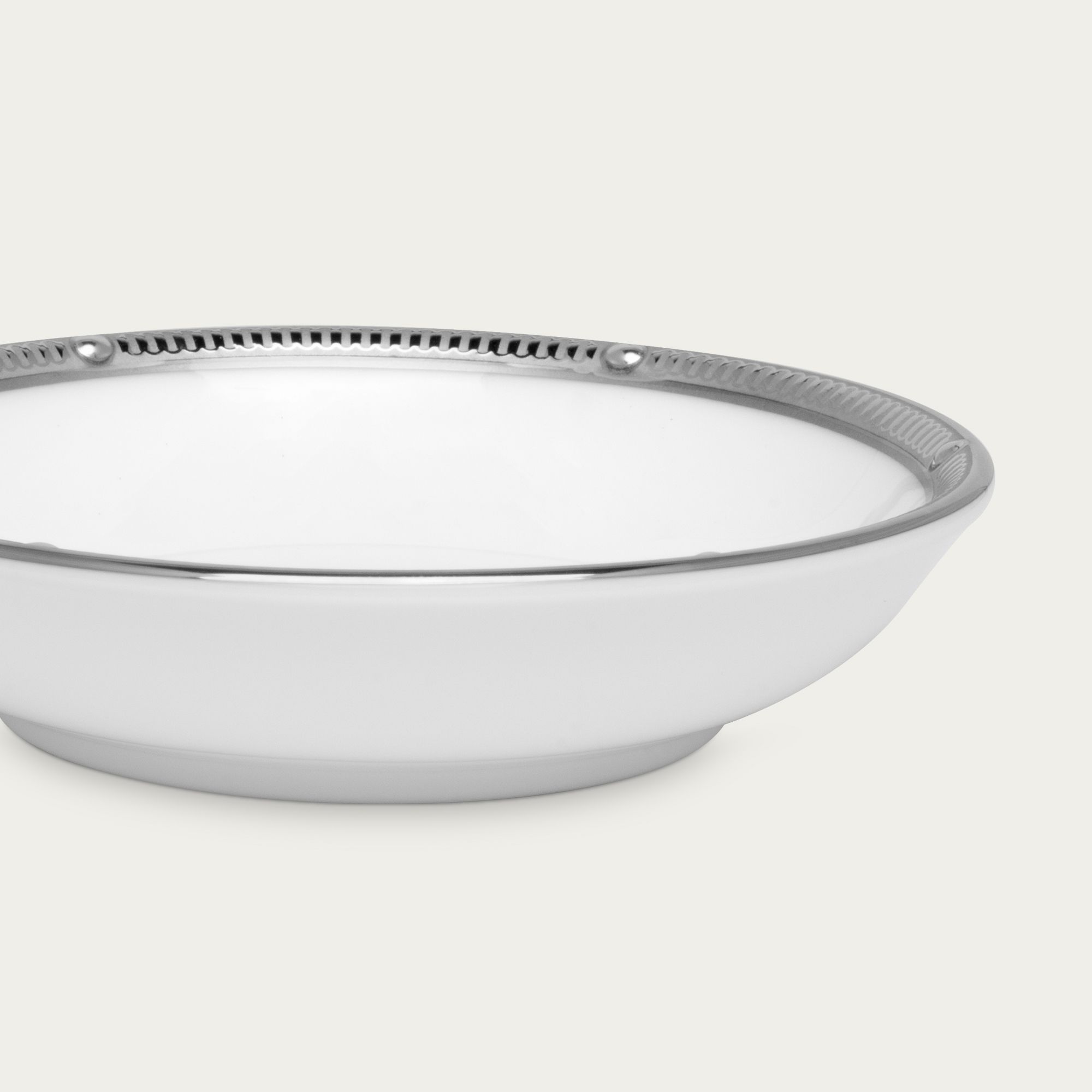  Đĩa tròn 9,7cm đựng nước chấm, gia vị sứ xương | Rochelle Platinum 4795L - 59714A 