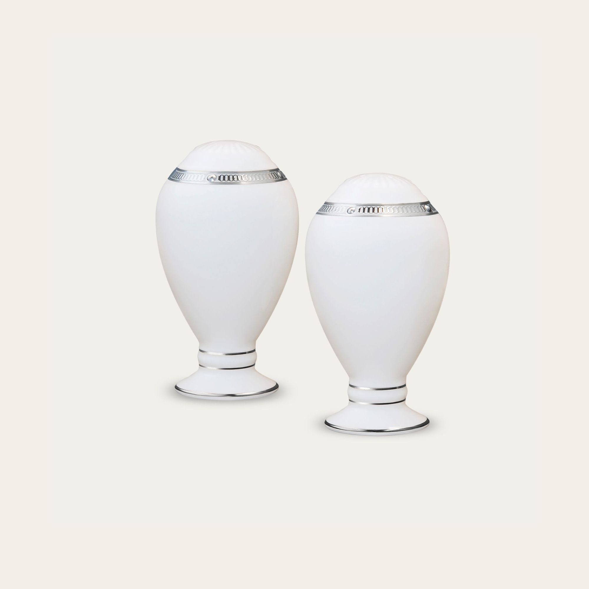  Bộ lọ đựng tiêu (2 lỗ) và muối (4 lỗ) cao 9,7cm sứ xương | Rochelle Platinum 4795L - 507710A 