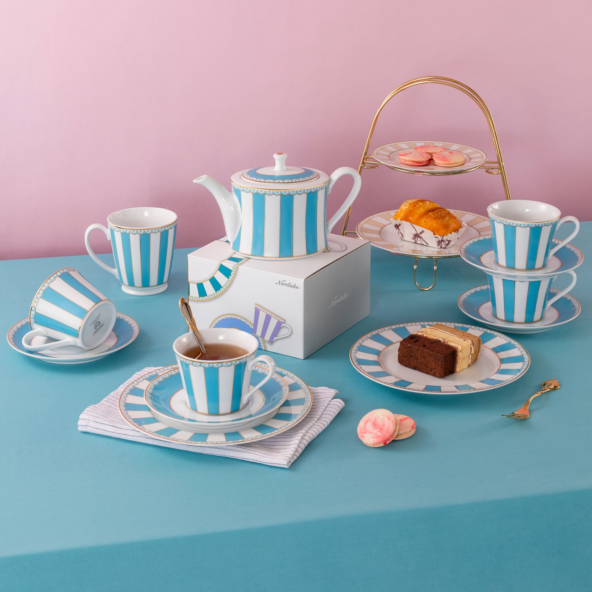  Cốc (ly) uống nước, cà phê 370ml (xanh dương pastel) sứ trắng | CRNIVL Light Blue M-253L - Q001A 