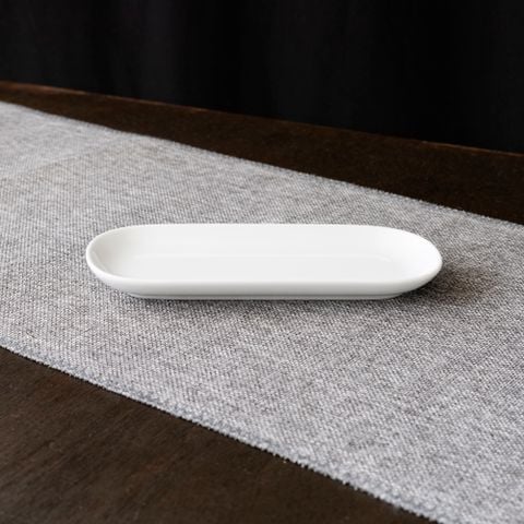  Khay chữ nhật bo góc dài 17,7cm đựng khăn ướt sứ trắng | Art Stage 4257L - 91877 
