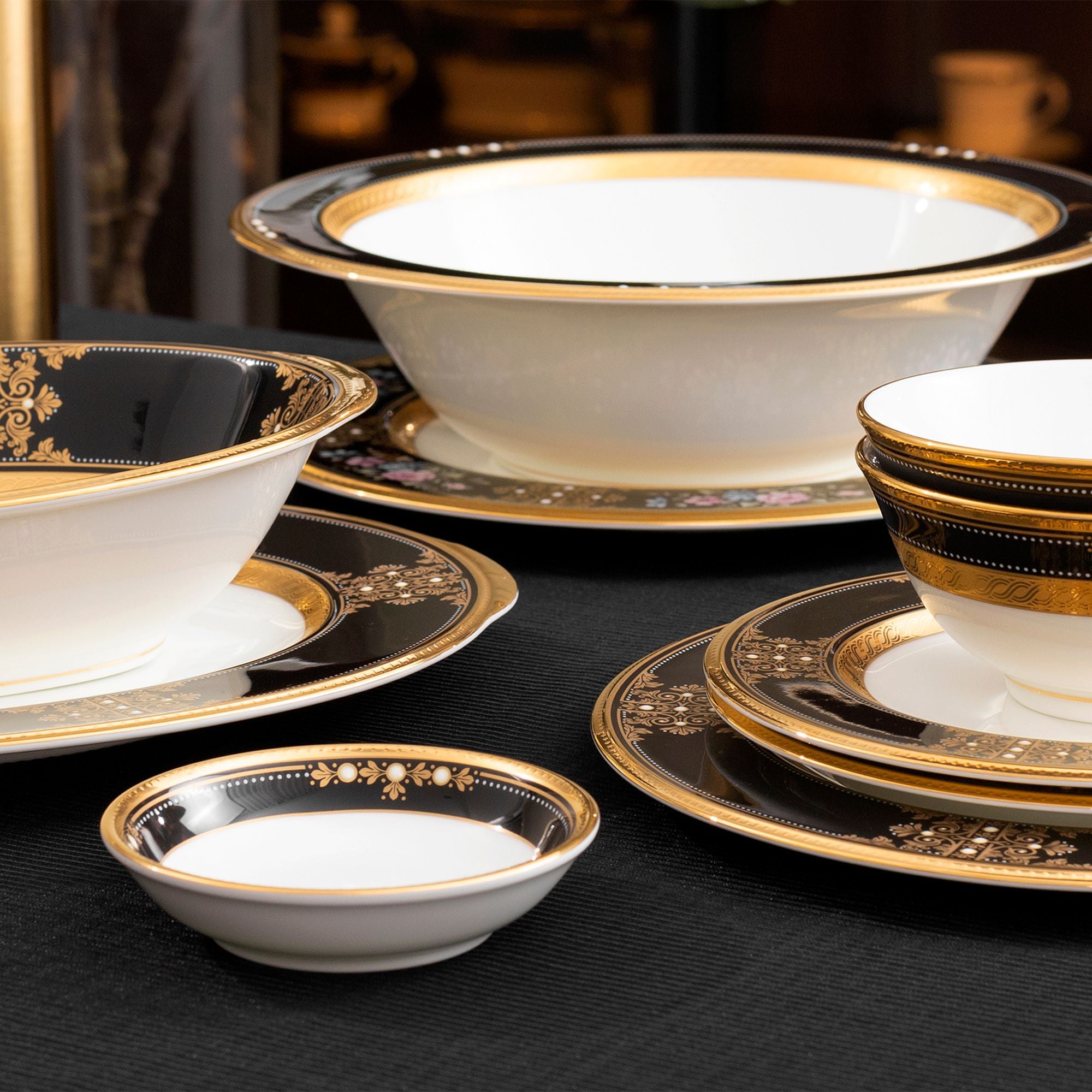  Đĩa tròn 9,5cm đựng nước chấm, gia vị sứ xương Nhật Bản | Evening Majesty 4818J - 59714 