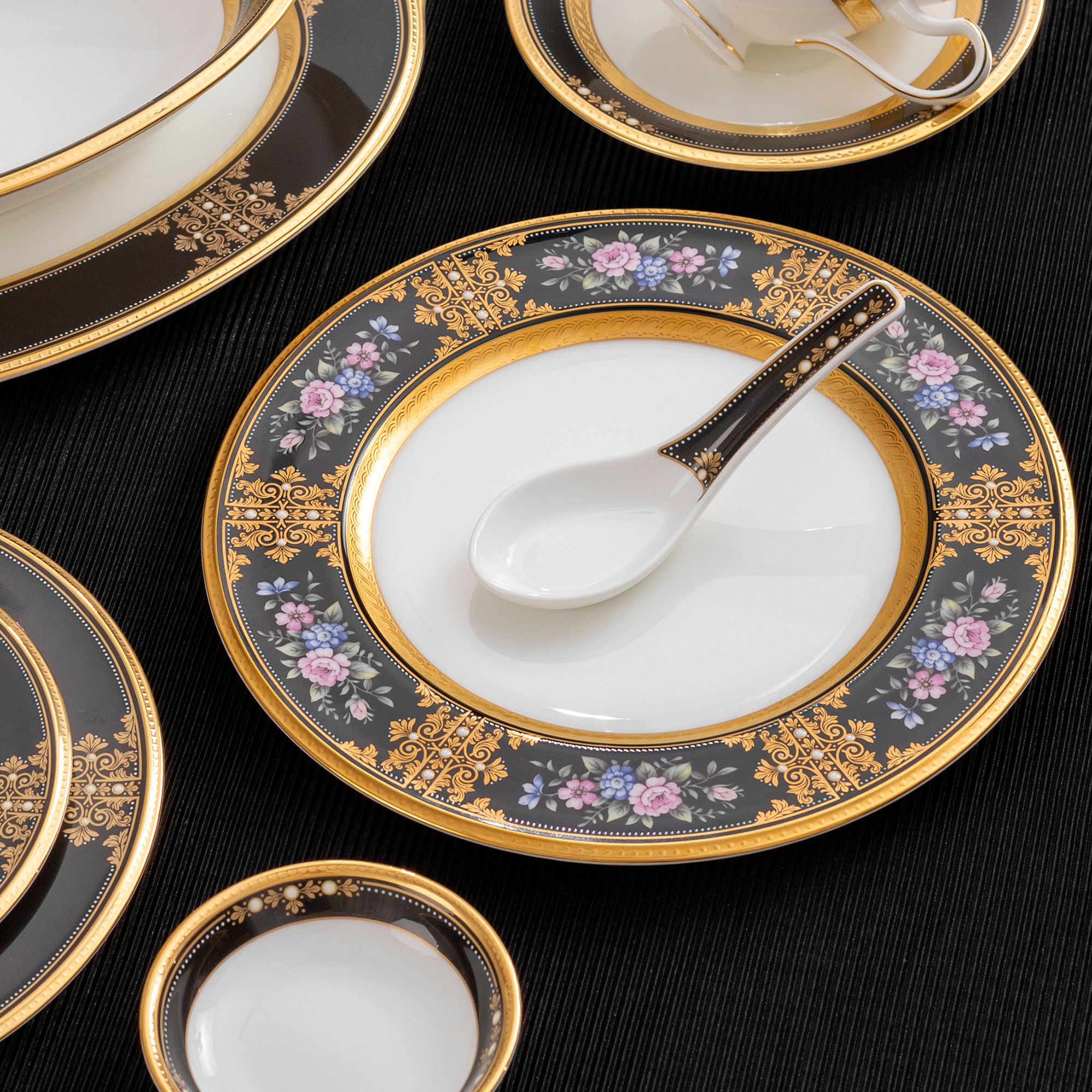  Thìa sứ (muỗng sứ) dài 13,3cm sứ xương Nhật Bản | Evening Majesty 4818J - 50130 