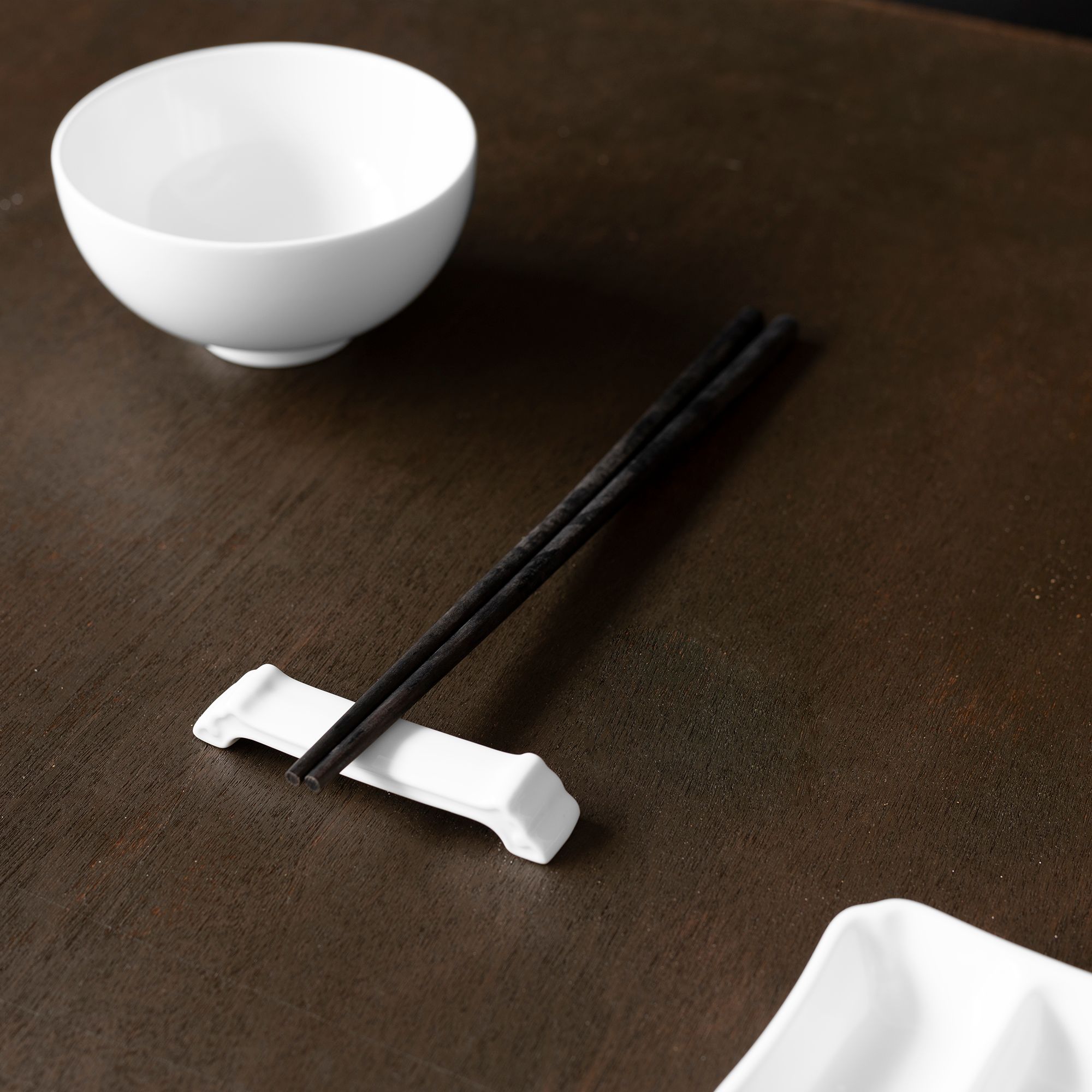  Dụng cụ gác đũa dài 9,4cm sứ trắng | Art Stage 4257L - 91839 